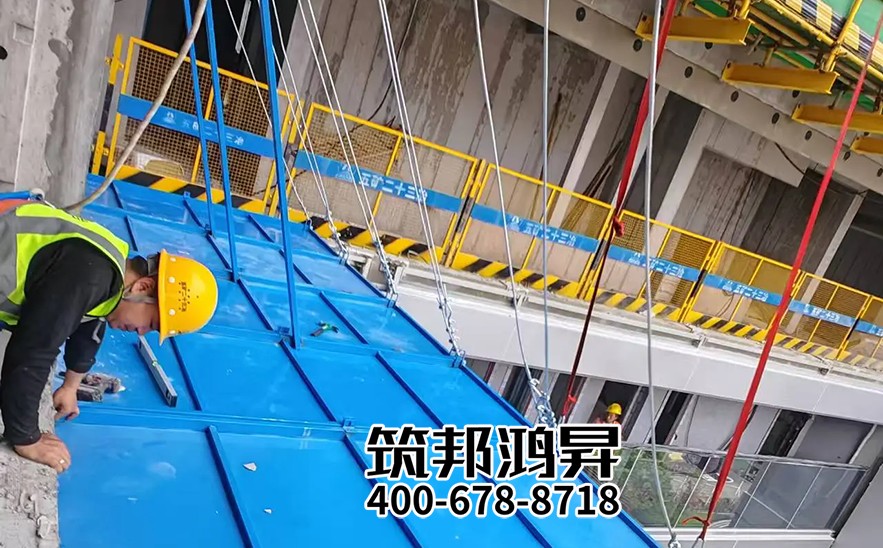 懸挑水平防護棚